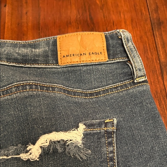 American Eagle Outfitters Blue Distressed Jeans - Picture 11 of 13